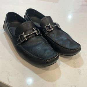 Salvatore Ferragamo Men’s loafers. Parisian Nero Pebble Calf black.